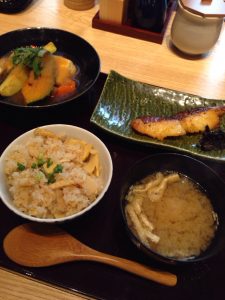 THE SAKURA DINING TOKYO 新宿